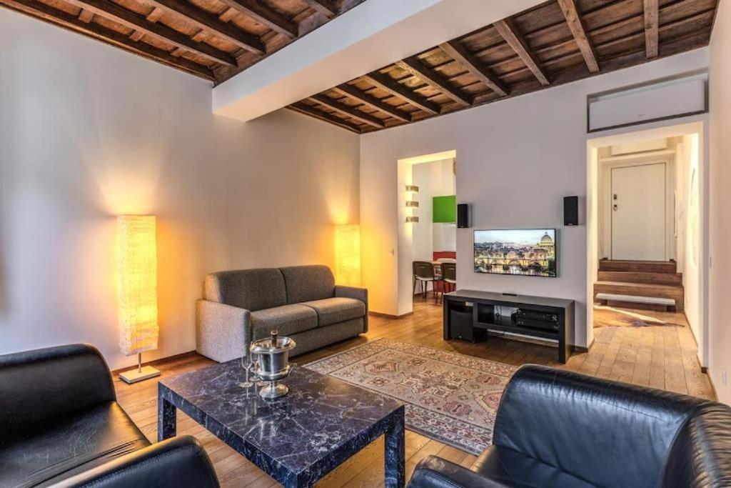 דירות רומא Domus Mondrian Luxury House מראה חיצוני תמונה